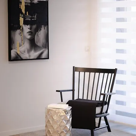 Im Luxurioesen Anwesen Mit Panoramablick *